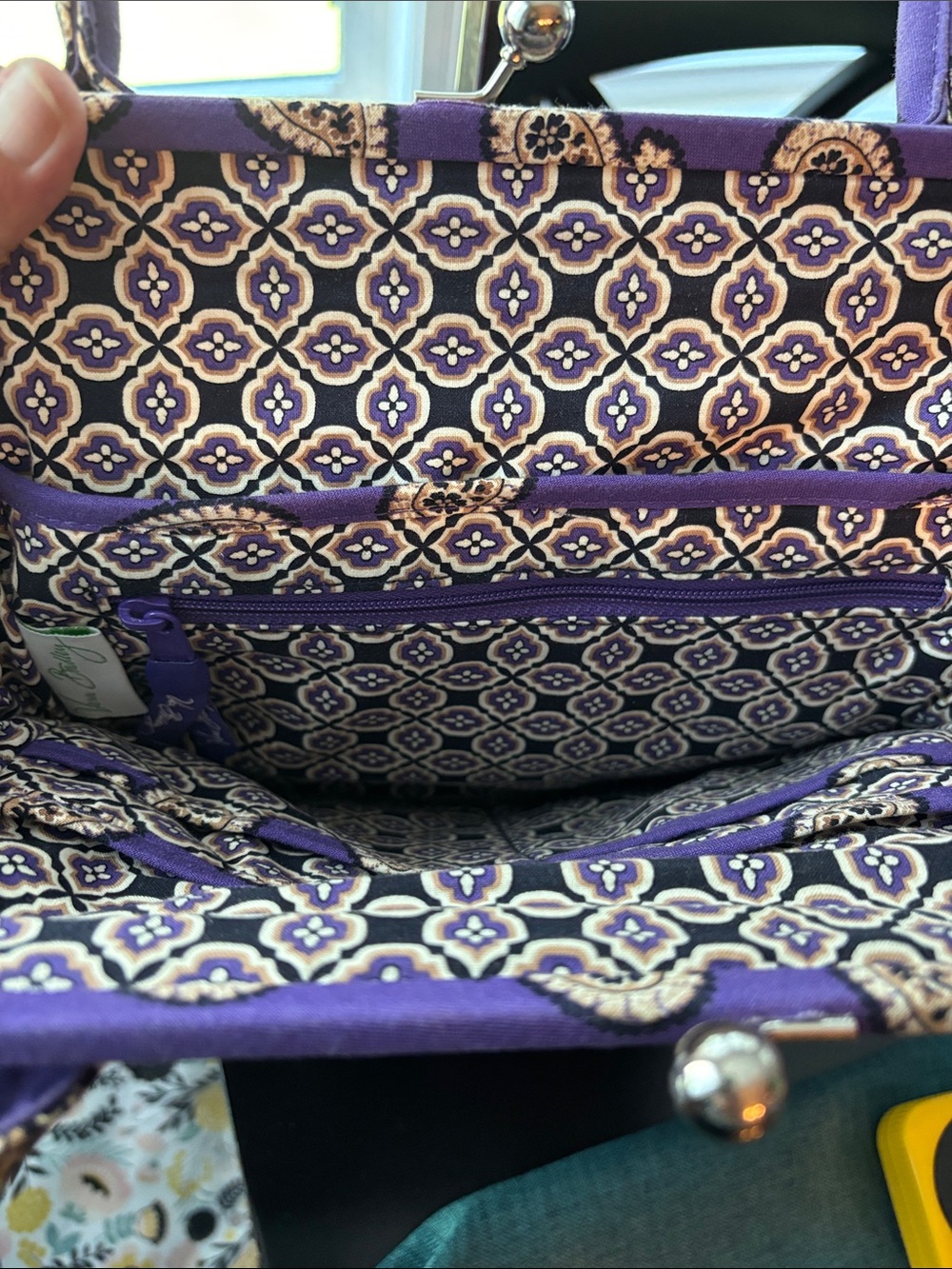EUC VERA BRADLEY Alice Frame Shoulder Kiss-lock Bag – Simply Violet (2010) - Picture 7 of 8